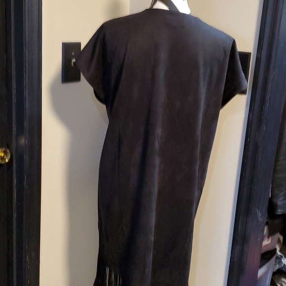 Duster - Picture 3 of 6